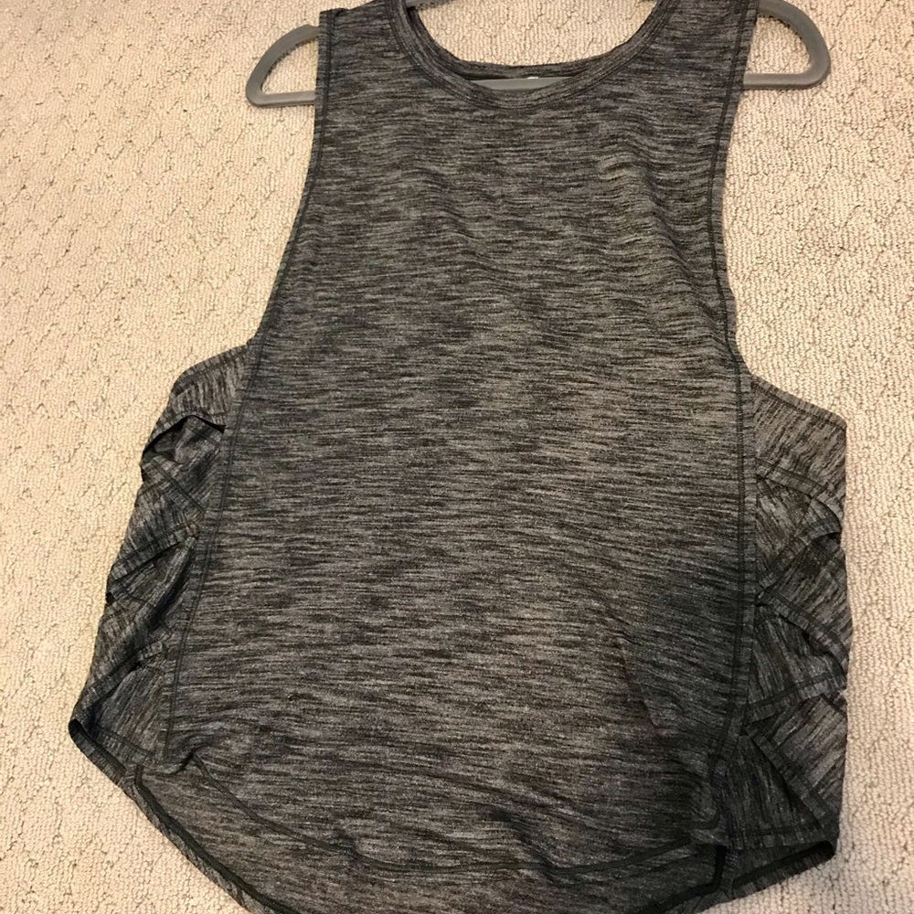 Lululemon gray/black workout tank